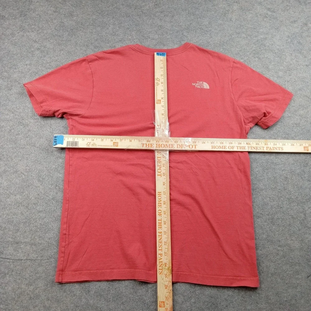 North Face Shirt Mens Medium Red Never Stop Exploring Bear‎ Graphic Tagless Tee